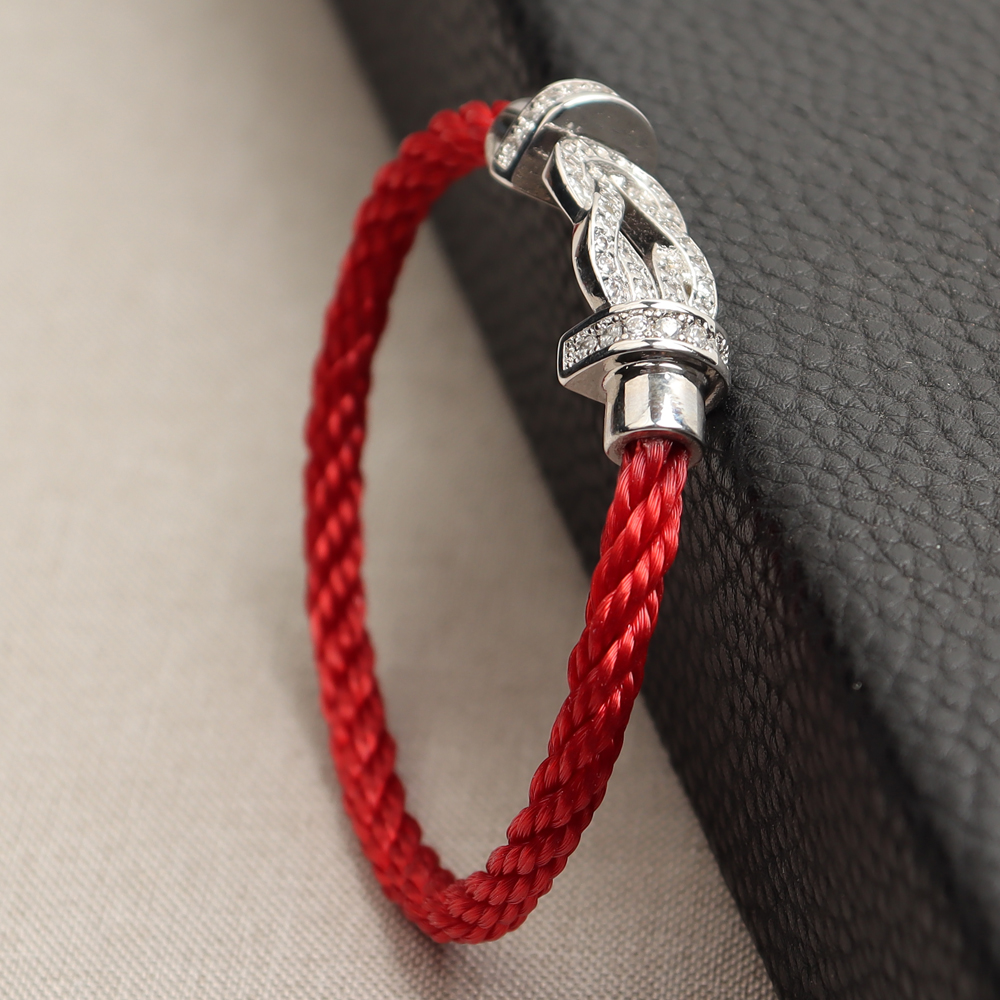 Provide Red Nylon Rope Bracelets with Rhinestone Horseshoe Buckle For Women Gift