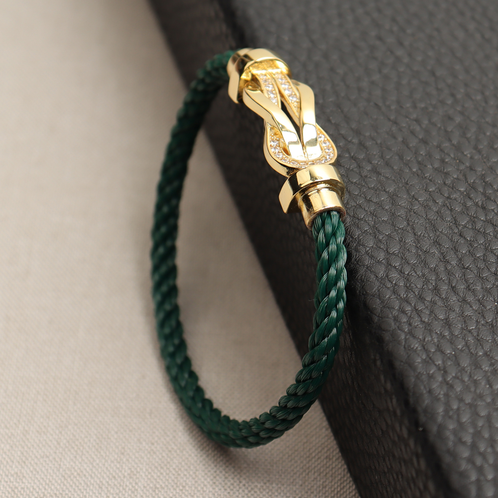 OEM Green Nylon Rope Bracelets with Horseshoe Buckle For Fashions Gift